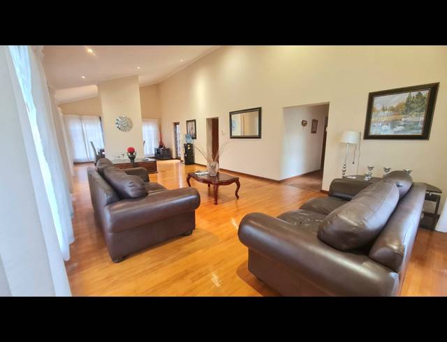 4 BEDROOM HOUSE FOR SALE IN KLIPDAM